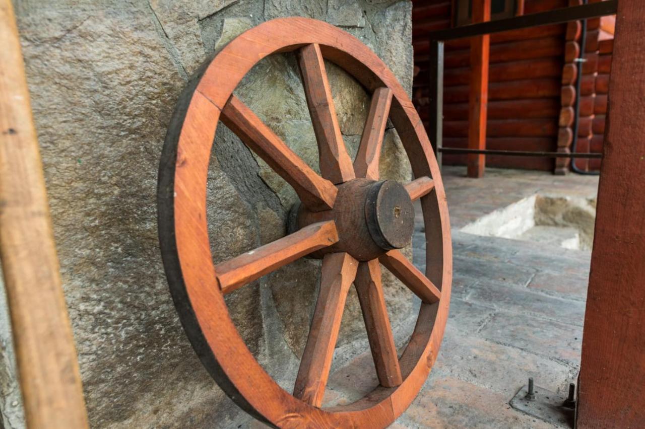 Casa Beasarah.