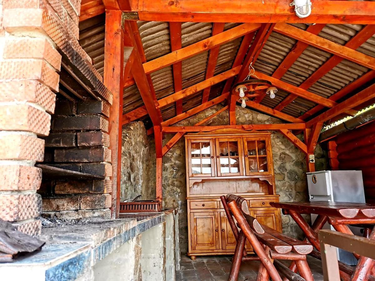 Casa Beasarah. Dubova